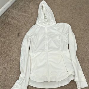 White lululemon rain jacket